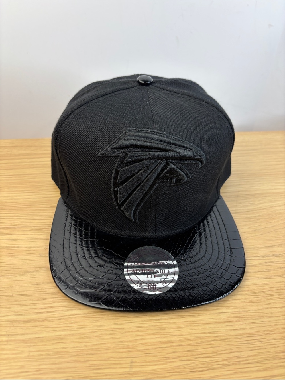 Black Mitchell & Ness Atlanta Falcons Logo Snapback Hat Faux Croc Brim